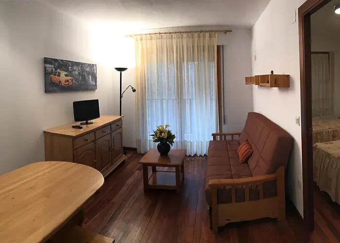 Altur 5 Estacion * Canfranc